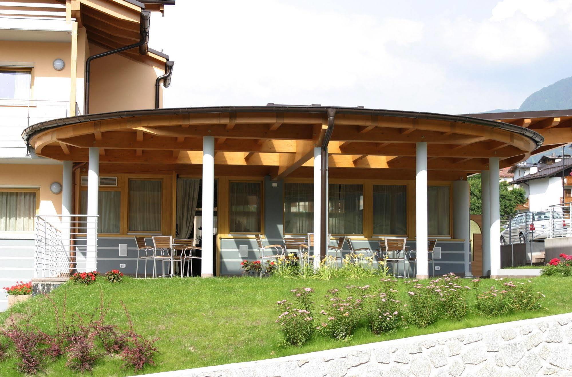 Residence La Moretina Комецадура Екстериор снимка